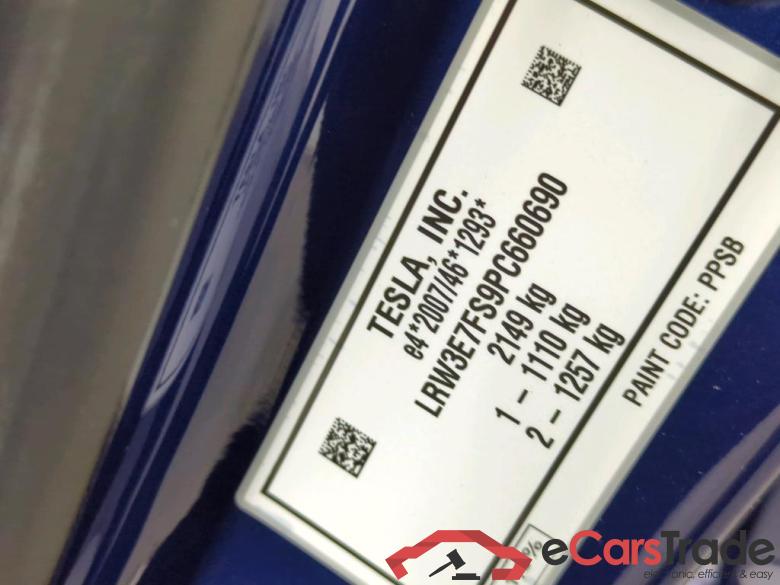 TESLA Model 3 RWD Hinterradantrieb 4d 239kW #4