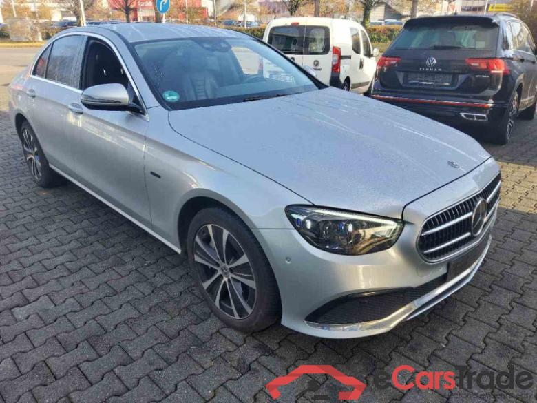 Mercedes-Benz E Limousine (BM 213)(08.2016->) DE - Lim4 E 300 de EU6d, de Avantgarde 4Matic (EURO 6d), (Facelift) 2020 - 2023 #2