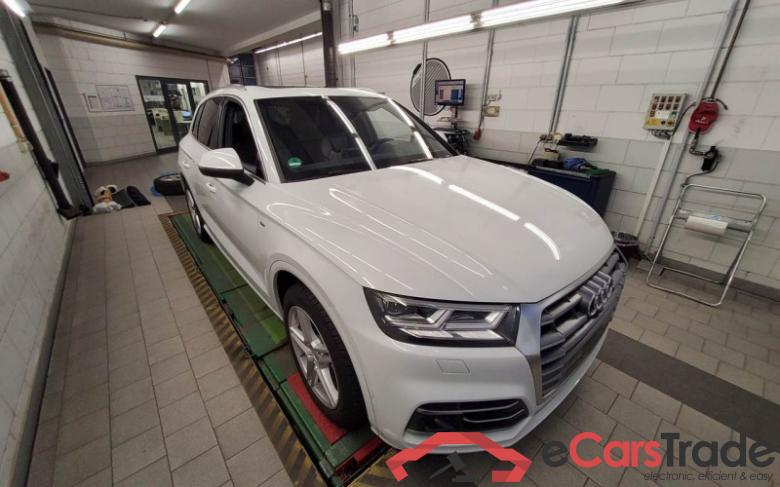 Audi Q5 (FYB)(10.2016->) DE - SUV5 50 2.0 TFSI e Hybrid EU6d-T, 50 e quattro design  (EURO 6d-TEMP), 2019 #2