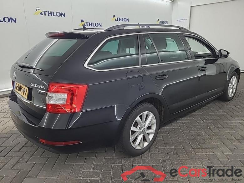 SKODA Octavia Combi 1.5 TSI Greentech Business Edition DSG 5D 110kW #3