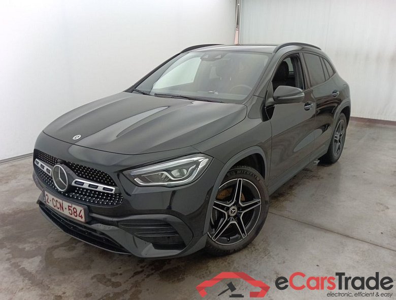 Mercedes-Benz GLA GLA 250e Business Solution 5d #1