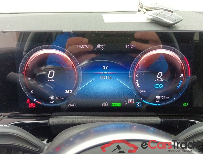 Mercedes-Benz GLA GLA 250e Business Solution 5d #6