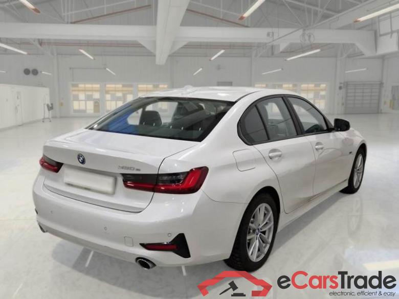 BMW SERIE 3 / 2018 / 4P / BERLINA 330E BUSINESS ADVANTAGE AUT. #2