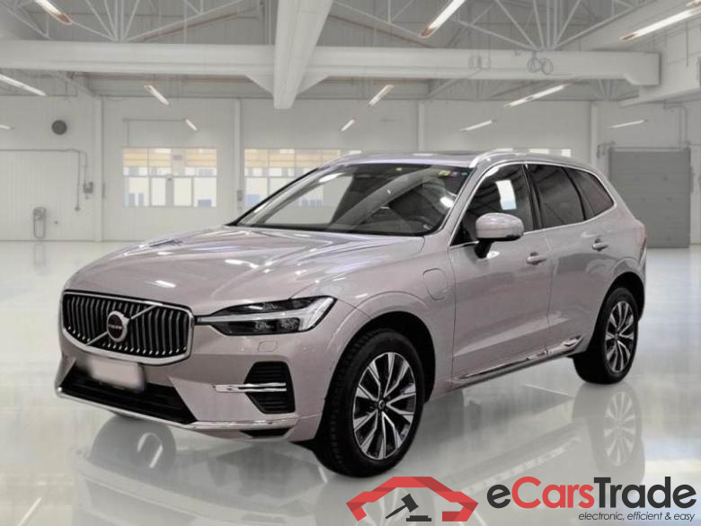 VOLVO XC60 / 2021 / 5P / SUV T6 PLUG-IN AWD AUTO RECHARGE INS. EXP