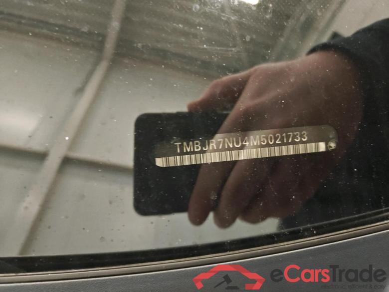 SKODA Karoq 110 kW #3