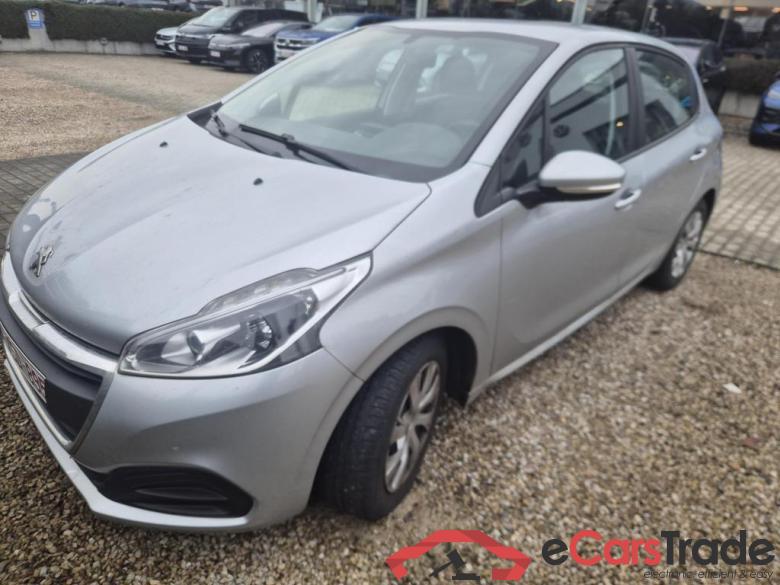 PEUGEOT 208 1.2i PureTech Active #1