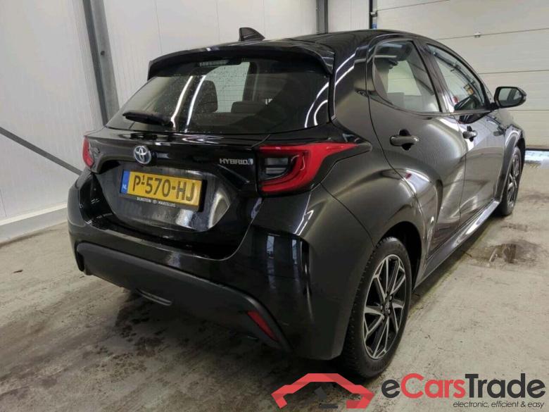 TOYOTA Yaris 1.5 Hyb. Dynamic #2