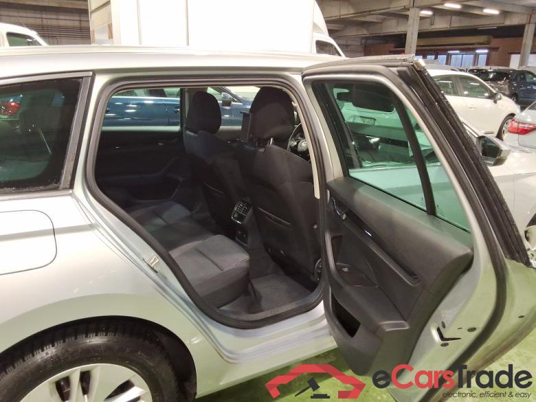 SKODA Octavia 1.0 TSI 81KW AMBITION #5