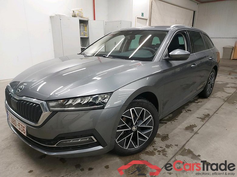 SKODA - SKO OCTAVIA COMBI CRTDI 150PK DSG7 Clever Pack Premium & Heated Steering Wheel & Foldable Trailer hook