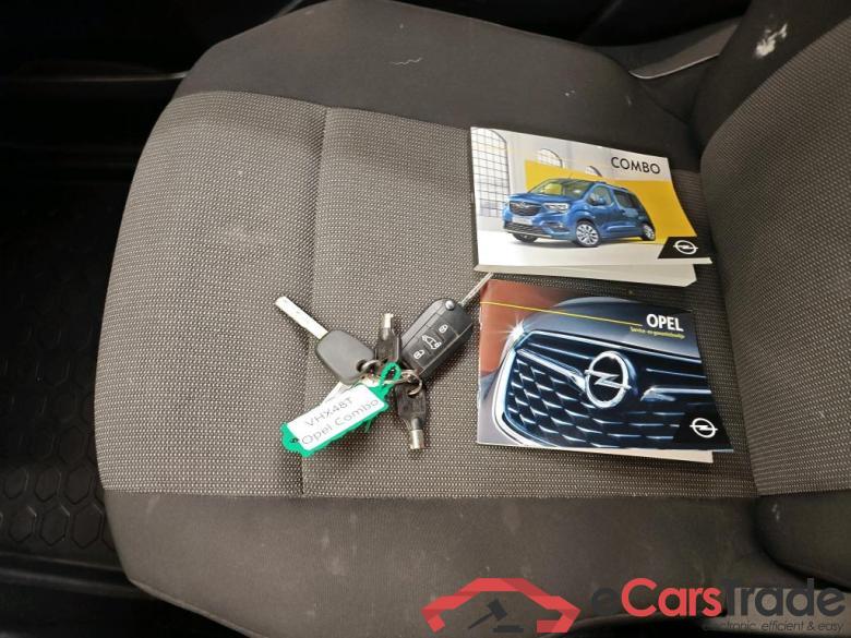 Opel Combo L2H1 1.5D 75kW S/S Edition 2.4T 4d #4