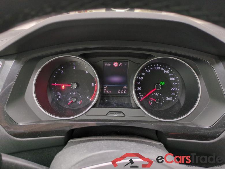 VOLKSWAGEN Tiguan / 2020 / 5P / SUV 2.0 TDI 150 DSG7 Life Business #6