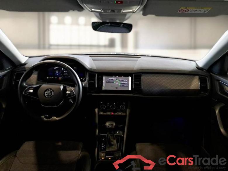 SKODA KODIAQ / 2021 / 5P / SUV 2.0 TDI 110KW STYLE DSG 4WD 7P #3