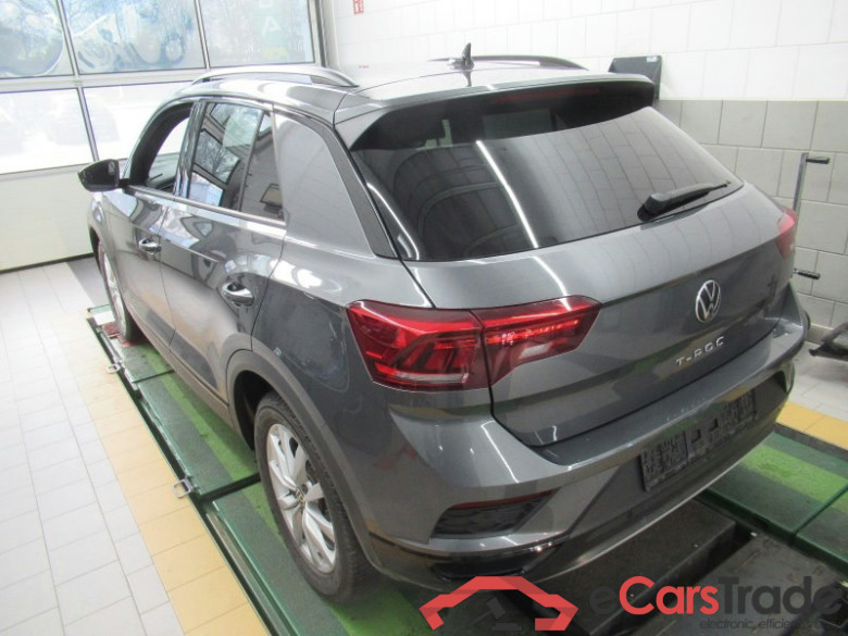 Volkswagen T-Roc (A11)(09.2017->2021) DE - SUV5 1.5 TSI EU6d, Sport OPF (EURO 6d), 2020 - 2022 #4