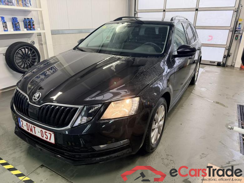 SKODA Octavia Combi Octavia Combi Ambition 1,6 TDI 85 kW 5-speed mech.