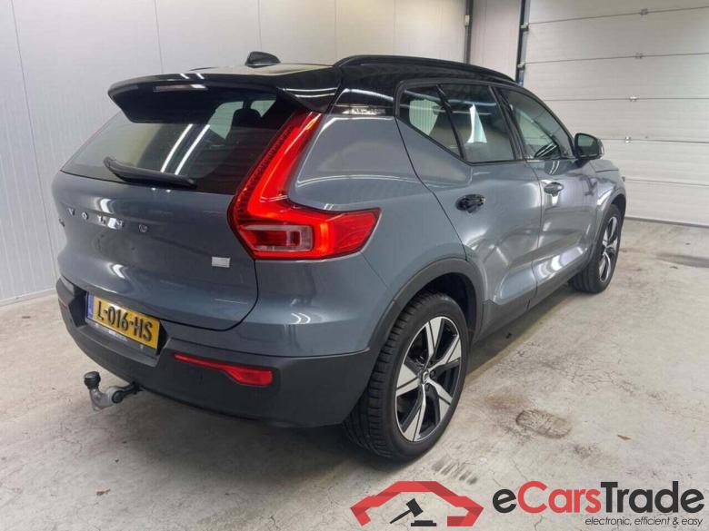 VOLVO XC40 Recharge P8 AWD RDes #2