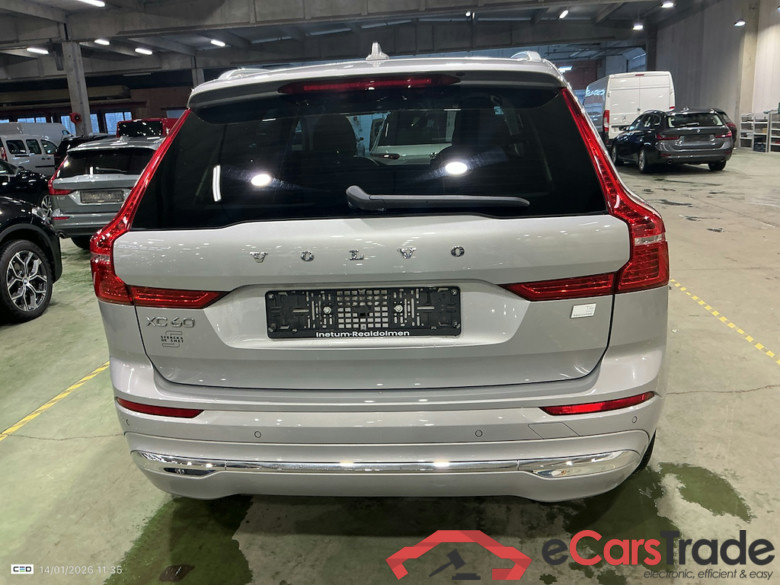 Volvo XC60 2.0 T6 Plug-In Hybrid Inscription 4WD Aut. Pano LED Virtual Navi KeylessGo Klima PDC ... #4