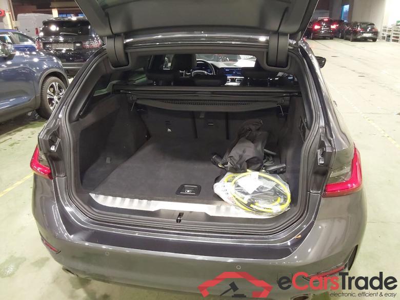 BMW 3 SERIES TOURING 2.0 330E (215KW) TOURING #3