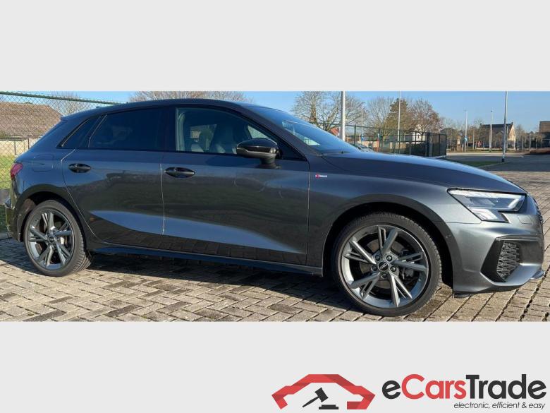 AUDI A3 Sportback PHEV Audi A3 Sportback S line 40 TFSI e  150(204) kW(ch) S tronic #2