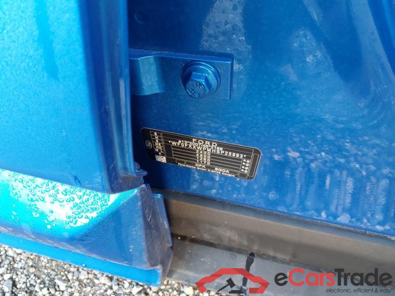 FORD Kuga 2.5 243CV Automático    ST-LINE X #5