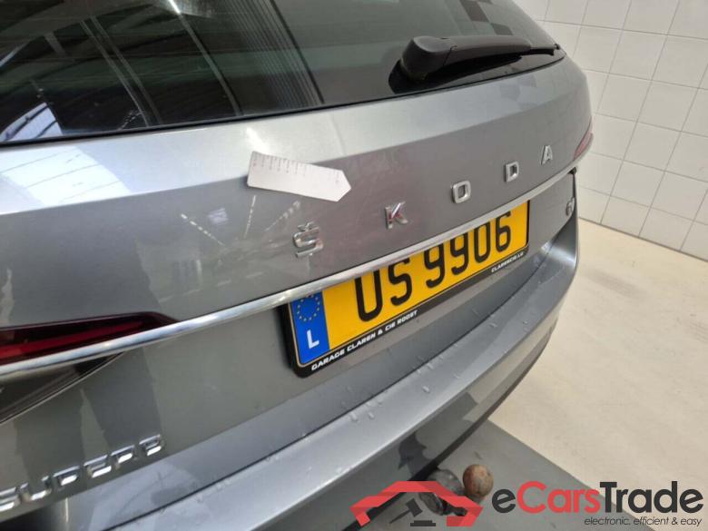 SKODA SUPERB COMBI 1.4 TSI PHEV STYLE DSG #4