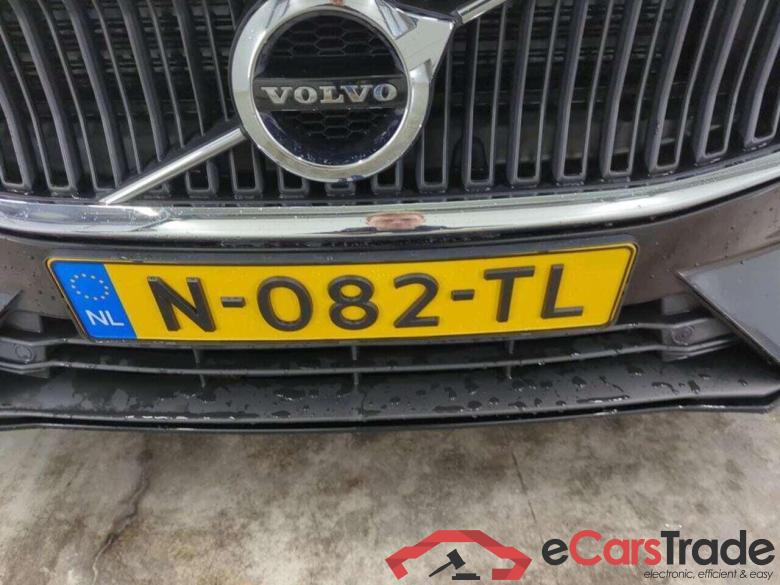 VOLVO V60 2.0 B3 Momentum #4