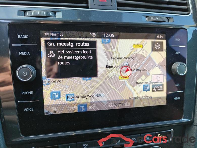 VOLKSWAGEN e-Golf 100 kW #2