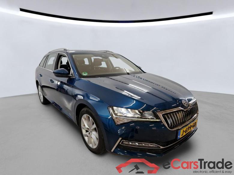 SKODA Superb Combi 115 kW #4