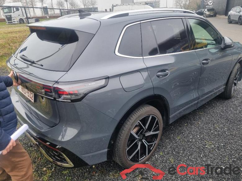 VOLKSWAGEN Tiguan Tiguan R-Line Business Premium 1.5 TSI mHEV ACT OPF 110 kW (150 pk) 7 versnellingen DSG #4