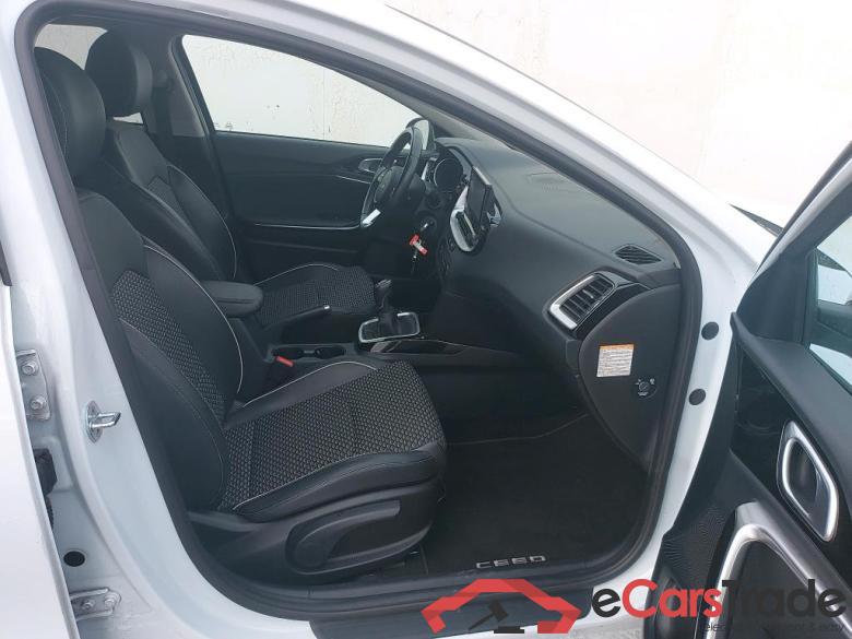 KIA Ceed Tourer / 2021 / 5P / familiar Tourer 1.6 MHEV iMT 100kW Tech #6