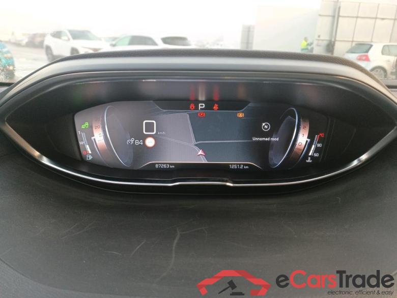 PEUGEOT 3008 / 2016 / 5P / todoterreno PureTech 132kW (180CV) EAT8 GT Line #4