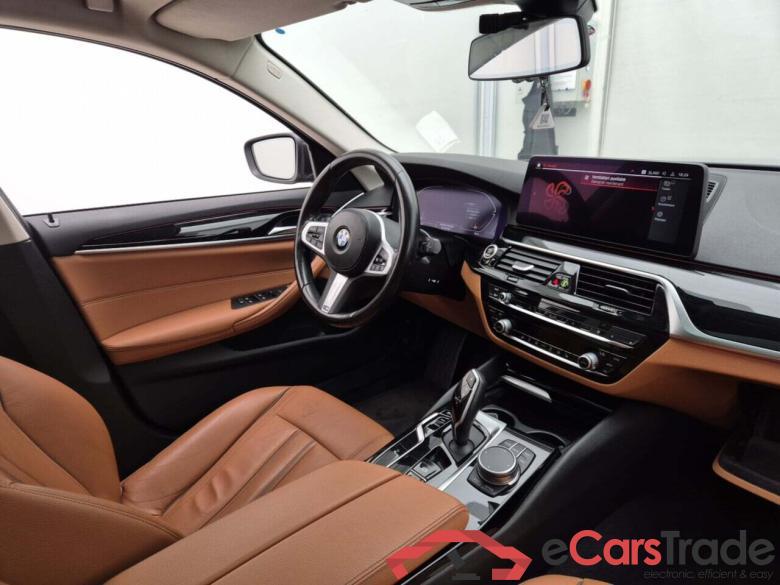 BMW 5-SERIE TOURING 518D AUT #3