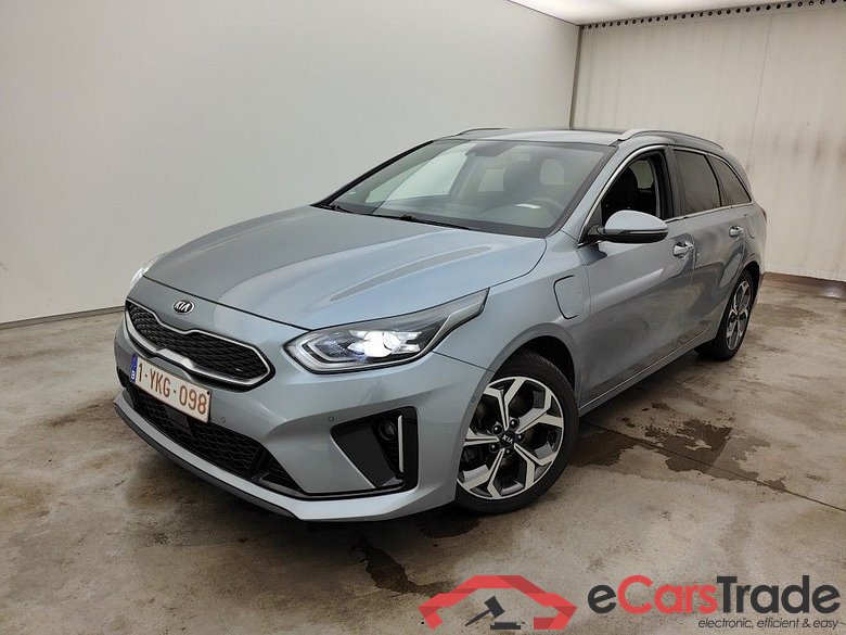 KIA cee'd Sportswagon Sense 1.6 GDi PHEV DCT ISG 5d #1