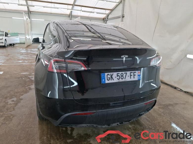 TESLA Model Y  2020  5P  SUV Grand Autonomie Dual Motor AWD #3