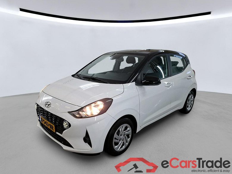 HYUNDAI i10 49 kW #1