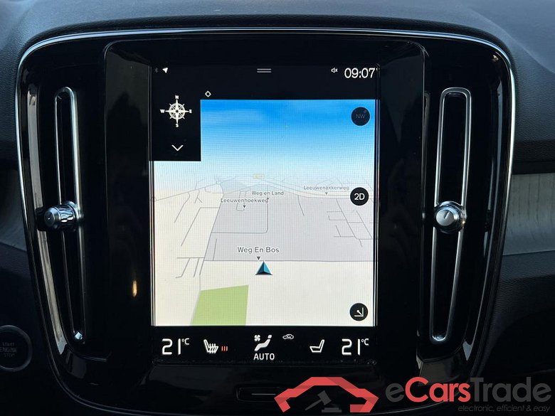 VOLVO XC40 120 kW #2