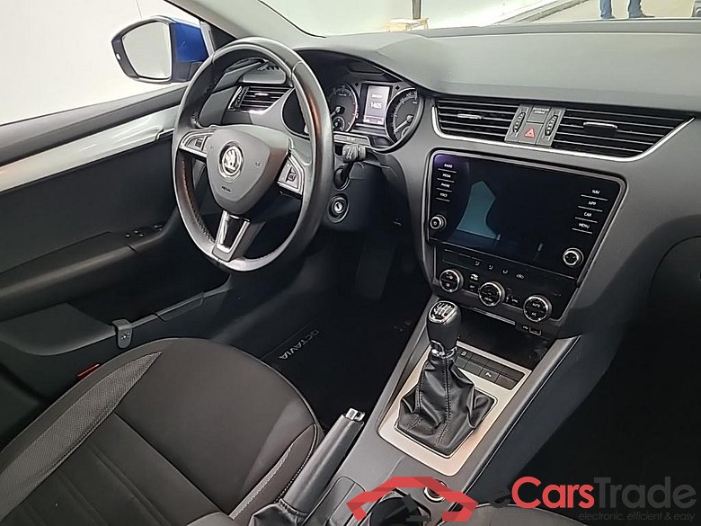 SKODA Octavia Combi 1.0 TSI Greentech Business Edition 5D 85kW #6
