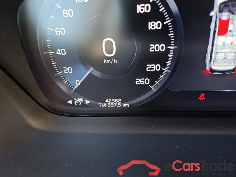 VOLVO XC90 / 2019 / 5P / todoterreno 2.0 B5 D AWD Inscription Auto #5