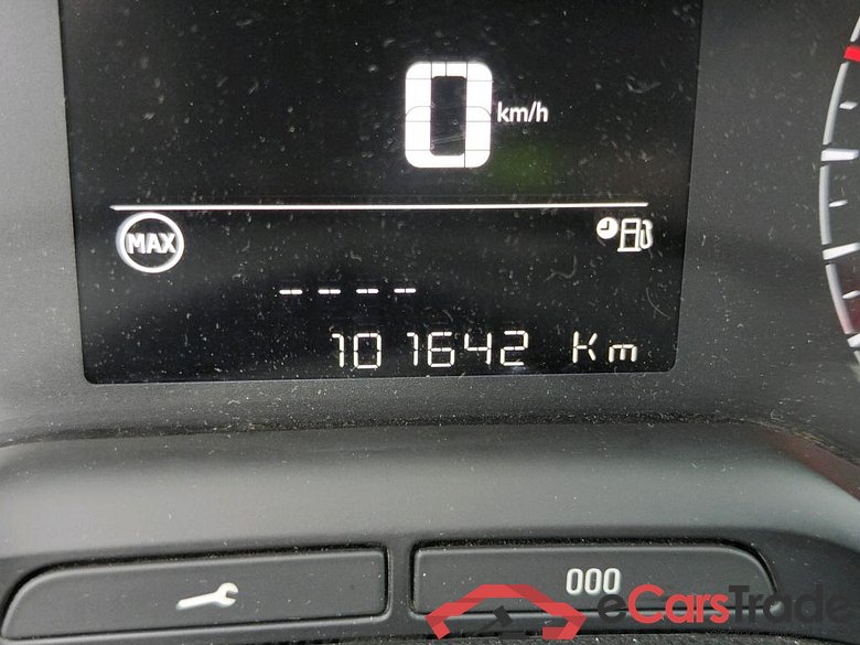 OPEL Crossland X / 2017 / 5P / todoterreno 1.2 81kW Design Line 120 Aniversario S/S (CX) #5