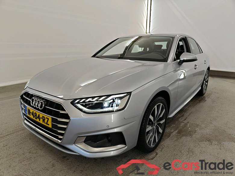 Audi A4 Limousine 35 TFSI S tronic Business Edition 4d
