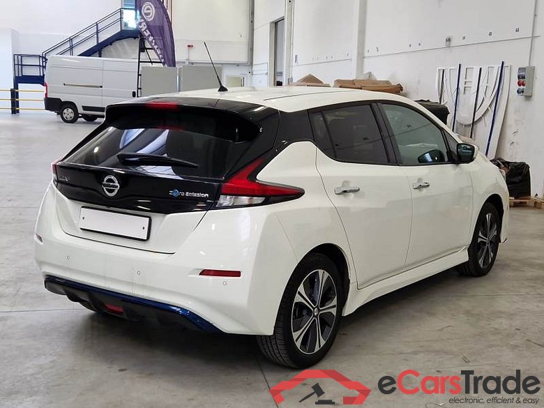 NISSAN LEAF / 2017 / 5P / BERLINA E+ N-CONNECTA #2