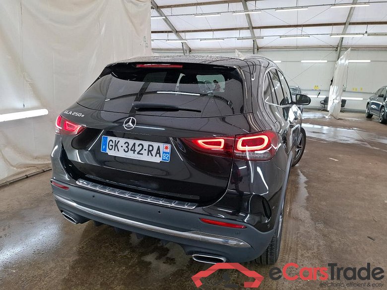MERCEDES-BENZ GLA / 2020 / 5P / SUV 1.3 GLA 250 e AMG LINE DCT #3