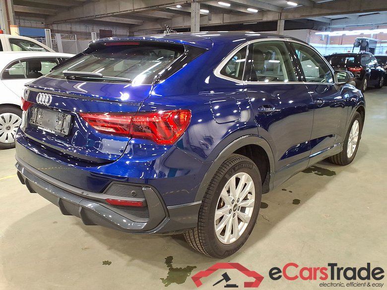 AUDI Q3 Sportback 1.4 45 TFSI E S TRONIC #4
