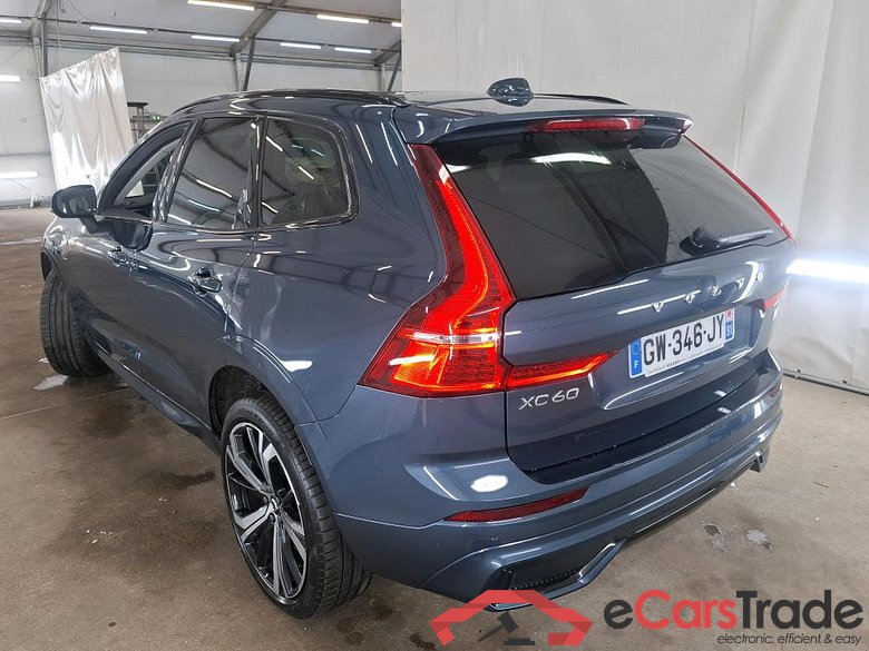 VOLVO XC60 / 2021 / 5P / SUV Recharge T6 350 GT 8 Ultimate Style Dark #2