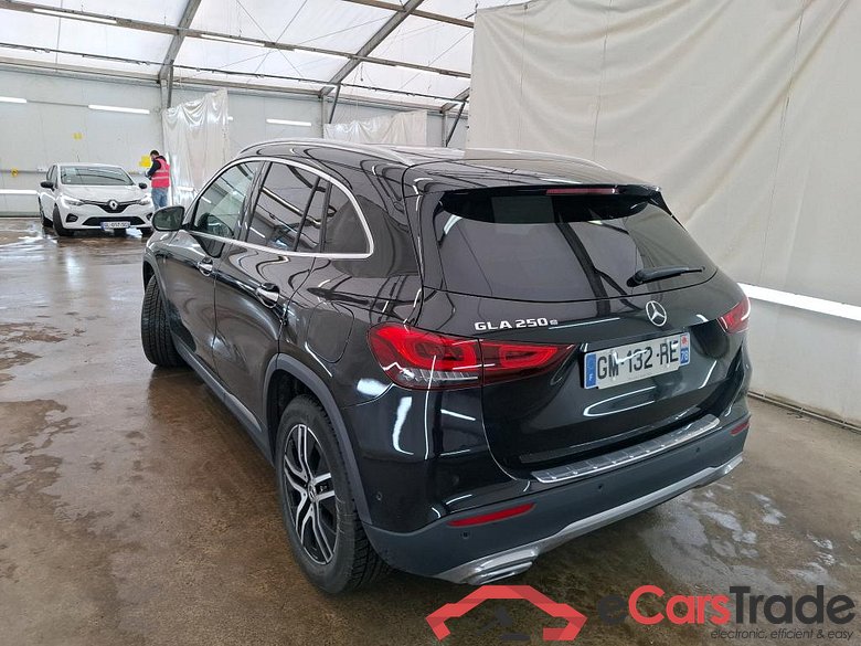 MERCEDES-BENZ GLA / 2020 / 5P / SUV 1.3 GLA 250 e BUSINESS LINE DCT #2