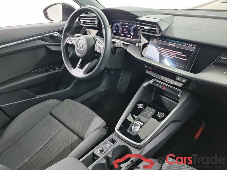 AUDI A3 Sportback 30 TFSI S tronic Advanced edition 5D 81kW #6