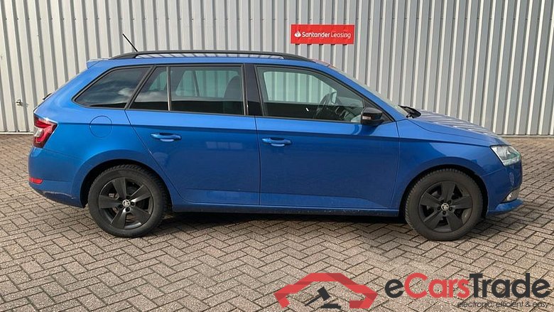 SKODA FABIA COMBI 1.0tsi greentech sport business 70kW #6