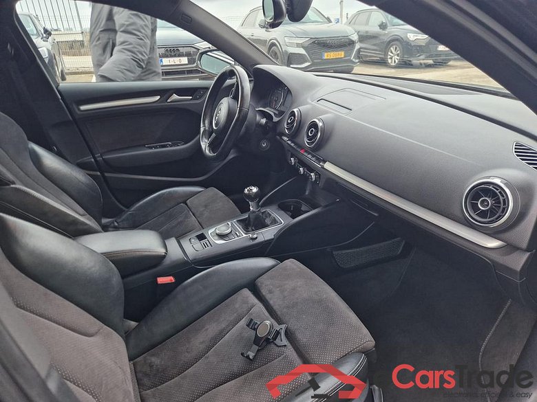 AUDI A3 Sedan Audi A3 Ambition  Limousine 2.0 TDI  110(150) kW(ch) 6 vitesses #5