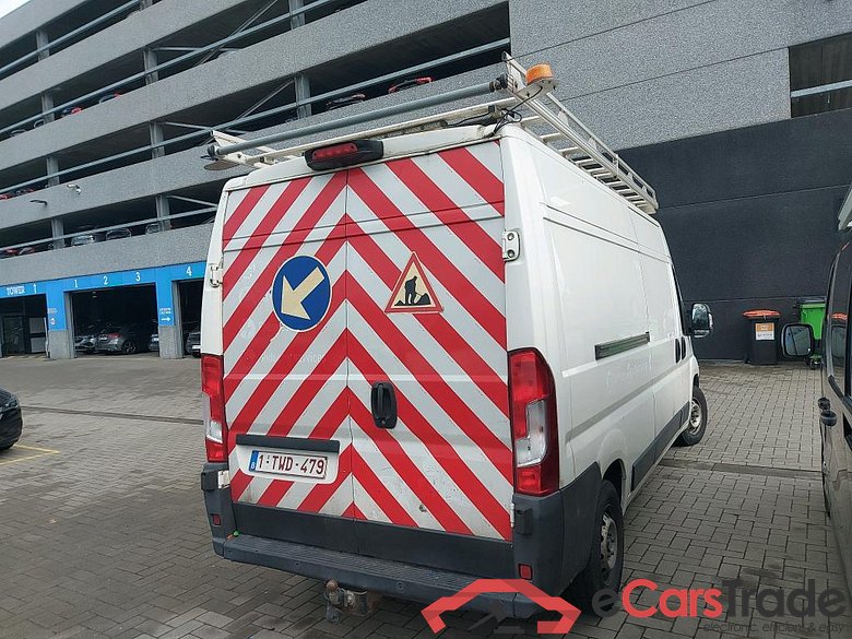 PEUGEOT - PEU BOXER BlueHDi 130PK L3H2  Premium Pack & Towing Hook #2