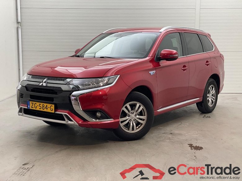 MITSUBISHI OUTLANDER 2.4 PHEV Pure #1
