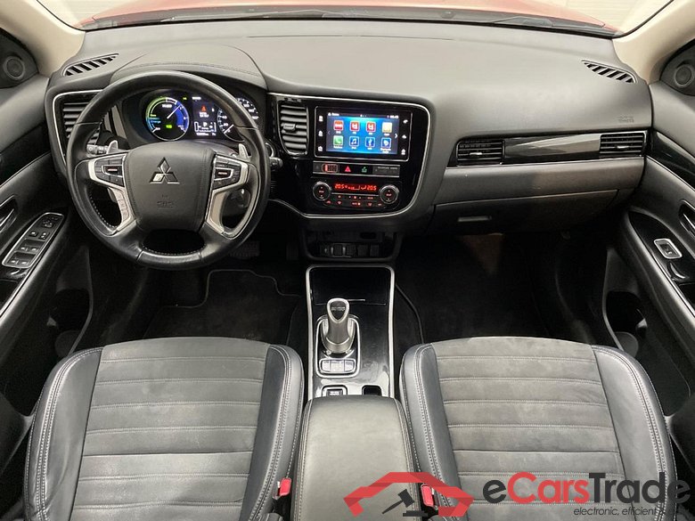 MITSUBISHI OUTLANDER 2.4 PHEV Pure #6